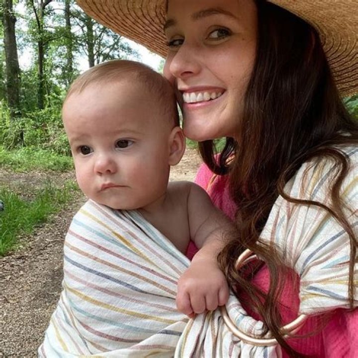 Mary Kate Robertson Wiki, Biography, Age, Wedding, Baby & Net Worth