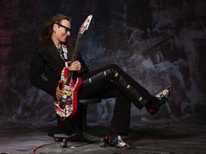 STEVE VAI: INVIOLATE TOUR | Celebrity Theatre
